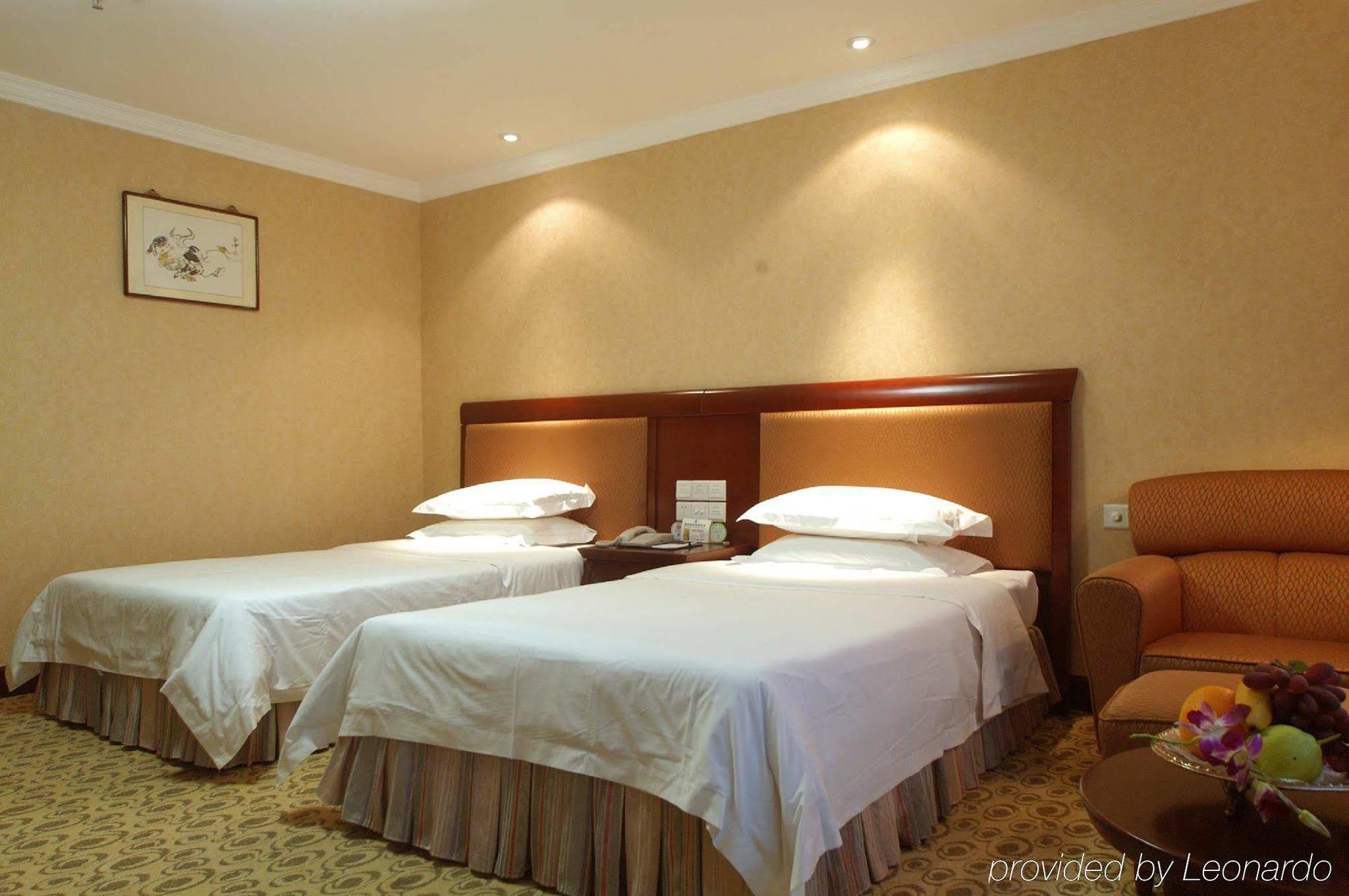 Chunjiang Lushan Hotel Shenzhen Room photo